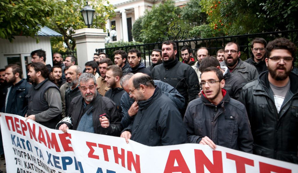 Τραυματίστηκε στο μάτι αρχιφύλακας της ΟΠΚΕ μετά από διαπληκτισμό με μέλη του ΠΑΜΕ | Pagenews.gr Τραυματίστηκε στο μάτι αρχιφύλακας της ΟΠΚΕ μετά από διαπληκτισμό με μέλη του ΠΑΜΕ | Pagenews.gr