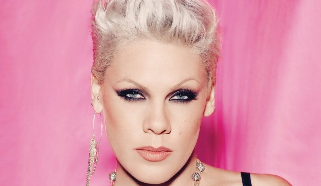 Pink: Θα τραγουδήσει τον Εθνικό Ύμνο των ΗΠΑ στο φετινό Super Bowl | Pagenews.gr Pink: Θα τραγουδήσει τον Εθνικό Ύμνο των ΗΠΑ στο φετινό Super Bowl | Pagenews.gr
