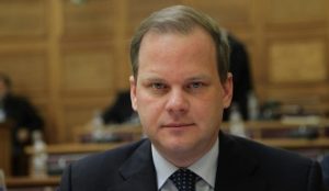 Κώστας Καραμανλής: Η ειλικρινής «συγνώμη» του για τις ζώνες ασφαλείας | Pagenews.gr Κώστας Καραμανλής: Η ειλικρινής «συγνώμη» του για τις ζώνες ασφαλείας | Pagenews.gr