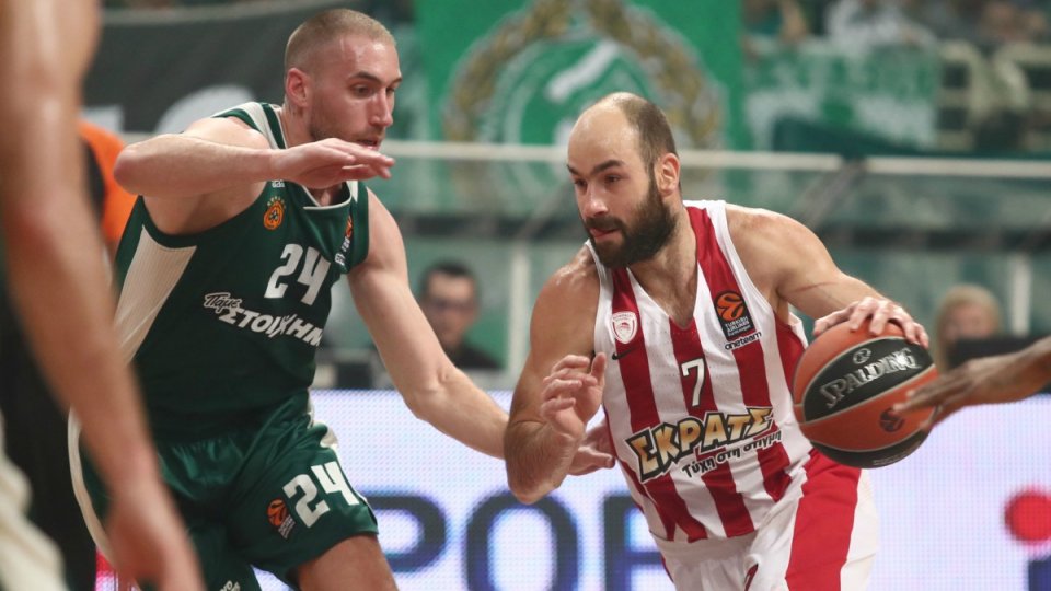 Η φοβερή πάσα του Σπανούλη στον Μιλουτίνοφ (vid) | Pagenews.gr Η φοβερή πάσα του Σπανούλη στον Μιλουτίνοφ (vid) | Pagenews.gr