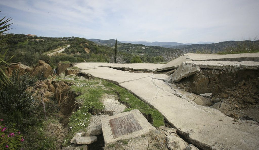 Ηλεία: Σε κατάσταση έκτακτης ανάγκης 25 περιοχές του νομού (pics) | Pagenews.gr Ηλεία: Σε κατάσταση έκτακτης ανάγκης 25 περιοχές του νομού (pics) | Pagenews.gr