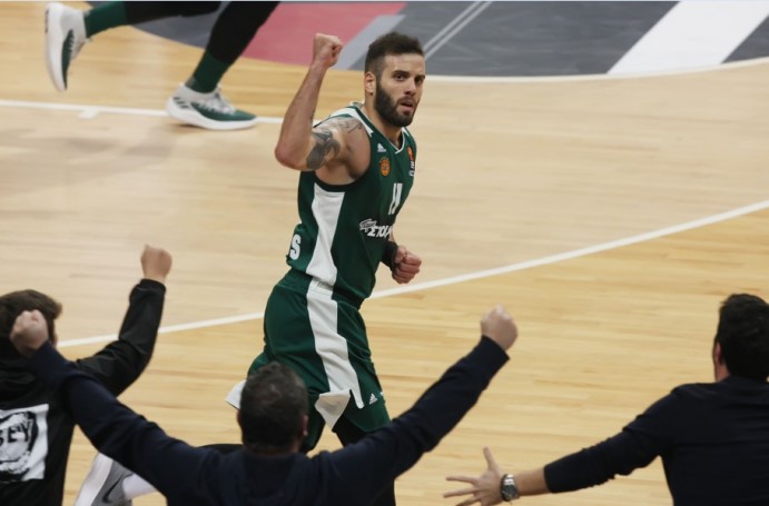 Απρόοπτο με Παππά, αμφίβολος με Ρεάλ | Pagenews.gr Απρόοπτο με Παππά, αμφίβολος με Ρεάλ | Pagenews.gr
