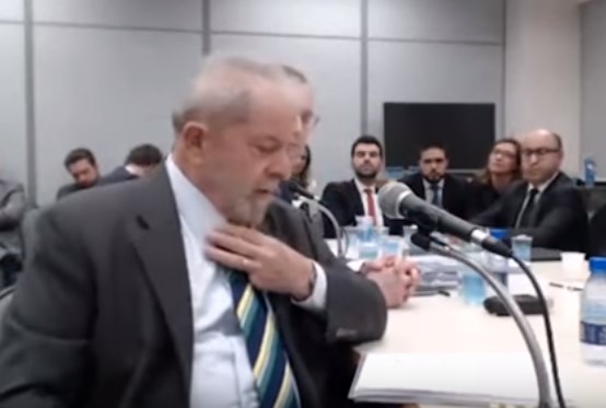Σφίγγει επικίνδυνα ο κλοιός για τον πρώην πρόεδρο της Βραζιλίας | Pagenews.gr Σφίγγει επικίνδυνα ο κλοιός για τον πρώην πρόεδρο της Βραζιλίας | Pagenews.gr