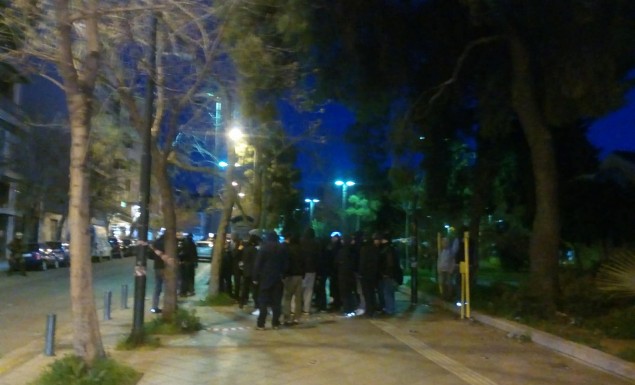 Οπαδοί του ΠΑΟΚ έξω από τα γραφεία του ΣΥΡΙΖΑ στην Αθήνα (pic, vid) | Pagenews.gr Οπαδοί του ΠΑΟΚ έξω από τα γραφεία του ΣΥΡΙΖΑ στην Αθήνα (pic, vid) | Pagenews.gr