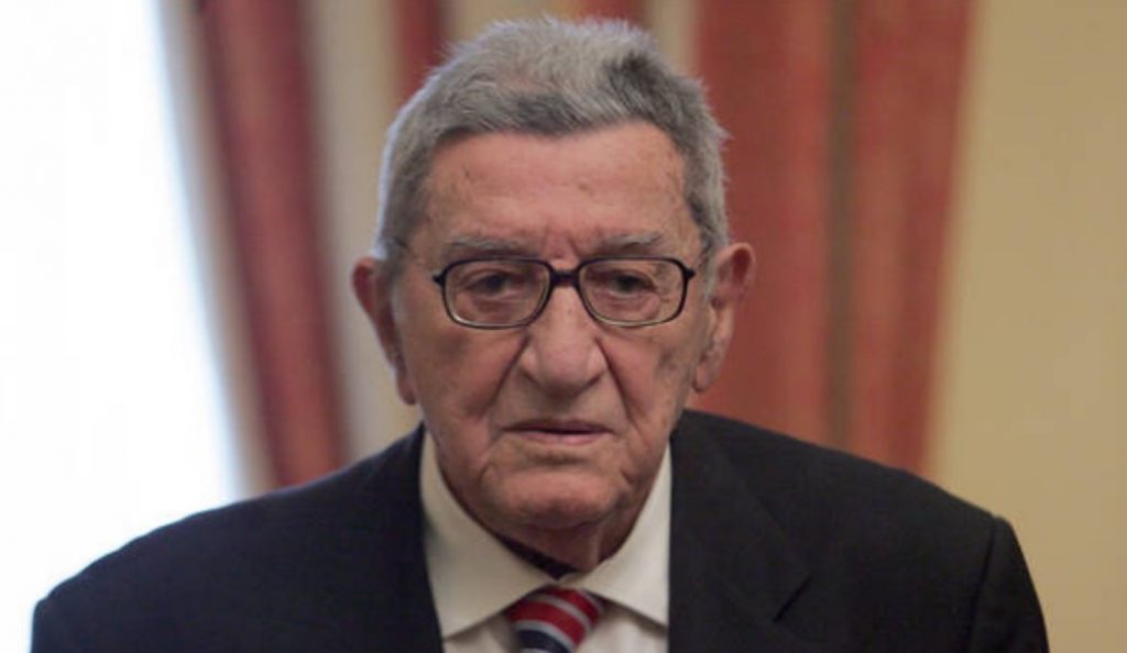 Σύσσωμος ο πολιτικός κόσμος αποχαιρετά τον Χρήστο Πασαλάρη | Pagenews.gr Σύσσωμος ο πολιτικός κόσμος αποχαιρετά τον Χρήστο Πασαλάρη | Pagenews.gr