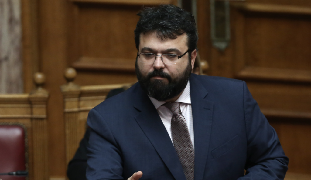 Γιώργος Βασιλειάδης: Ενημερώνει τη FIFA για την επανέναρξη του πρωταθλήματος | Pagenews.gr Γιώργος Βασιλειάδης: Ενημερώνει τη FIFA για την επανέναρξη του πρωταθλήματος | Pagenews.gr