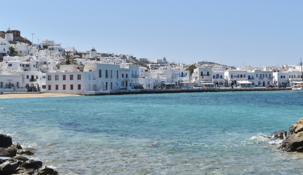 Guardian: Απέσυρε τα ταξίδια… ντροπής στην Ελλάδα | Pagenews.gr Guardian: Απέσυρε τα ταξίδια… ντροπής στην Ελλάδα | Pagenews.gr
