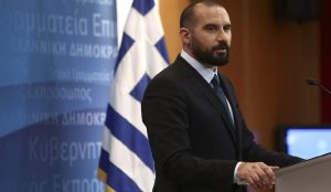 Τζανακόπουλος: Ο Γιούνκερ επιβεβαίωσε την «καθαρή έξοδο» από το πρόγραμμα τον Αύγουστο | Pagenews.gr Τζανακόπουλος: Ο Γιούνκερ επιβεβαίωσε την «καθαρή έξοδο» από το πρόγραμμα τον Αύγουστο | Pagenews.gr