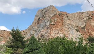 Ανείπωτος πόνος στο Κερατσίνι για τον θάνατο του 16χρονου | Pagenews.gr Ανείπωτος πόνος στο Κερατσίνι για τον θάνατο του 16χρονου | Pagenews.gr