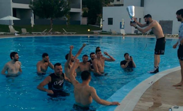 Πάρτι στην πισίνα για τους παίκτες του ΠΑΟΚ (pics) | Pagenews.gr Πάρτι στην πισίνα για τους παίκτες του ΠΑΟΚ (pics) | Pagenews.gr