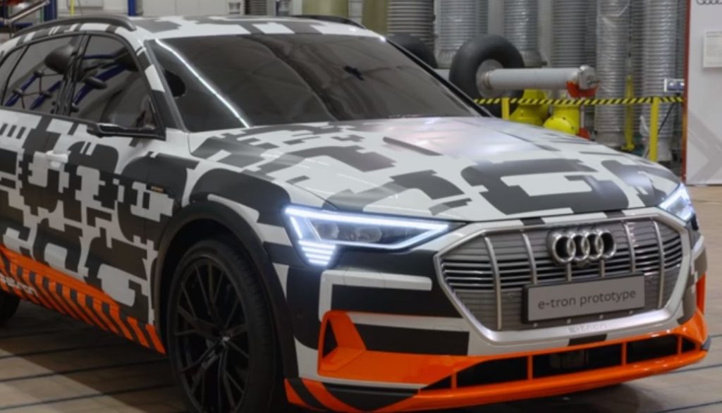 Audi: Ξεκινά την παραγωγή του e-tron | Pagenews.gr Audi: Ξεκινά την παραγωγή του e-tron | Pagenews.gr