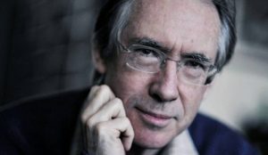 Ίαν Μακ Γιούαν: »Το γράψιμο είναι η τέχνη της ανακάλυψης» | Pagenews.gr Ίαν Μακ Γιούαν: »Το γράψιμο είναι η τέχνη της ανακάλυψης» | Pagenews.gr