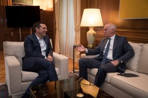 Economist: Η οκταετής οδύσσεια της Ελλάδας αποδεικνύει τα ελλείμματα της Ε.Ε. | Pagenews.gr Economist: Η οκταετής οδύσσεια της Ελλάδας αποδεικνύει τα ελλείμματα της Ε.Ε. | Pagenews.gr