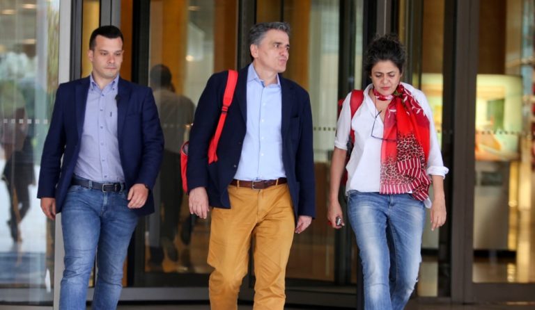 Αισιοδοξία αλλά και »αγκάθια» με φόντο την τέταρτη αξιολόγηση