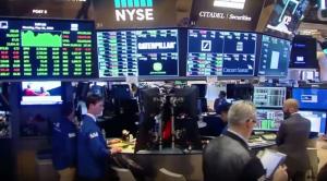 Wall Street: Μίνι «κραχ» – Ο Dow Jones έκλεισε με πτώση 831,83 μονάδων | Pagenews.gr Wall Street: Μίνι «κραχ» – Ο Dow Jones έκλεισε με πτώση 831,83 μονάδων | Pagenews.gr