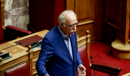 Δέσμευση Βίτσα: Κανένα νέο κέντρο υποδοχής προσφύγων στην Ελλάδα. | Pagenews.gr Δέσμευση Βίτσα: Κανένα νέο κέντρο υποδοχής προσφύγων στην Ελλάδα. | Pagenews.gr