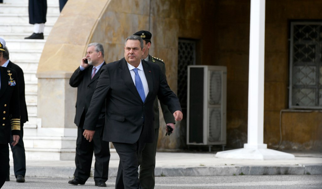 Καμμένος για Γιούνκερ: Δεν τον συμπαθώ, αλλά δεν ήταν μεθυσμένος | Pagenews.gr Καμμένος για Γιούνκερ: Δεν τον συμπαθώ, αλλά δεν ήταν μεθυσμένος | Pagenews.gr