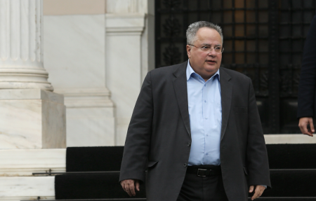 Νίκος Κοτζιάς για Ρωσία: «Δεν μπορεί να ασεβεί επειδή νιώθει ισχυρότερη από την Ελλάδα» | Pagenews.gr Νίκος Κοτζιάς για Ρωσία: «Δεν μπορεί να ασεβεί επειδή νιώθει ισχυρότερη από την Ελλάδα» | Pagenews.gr