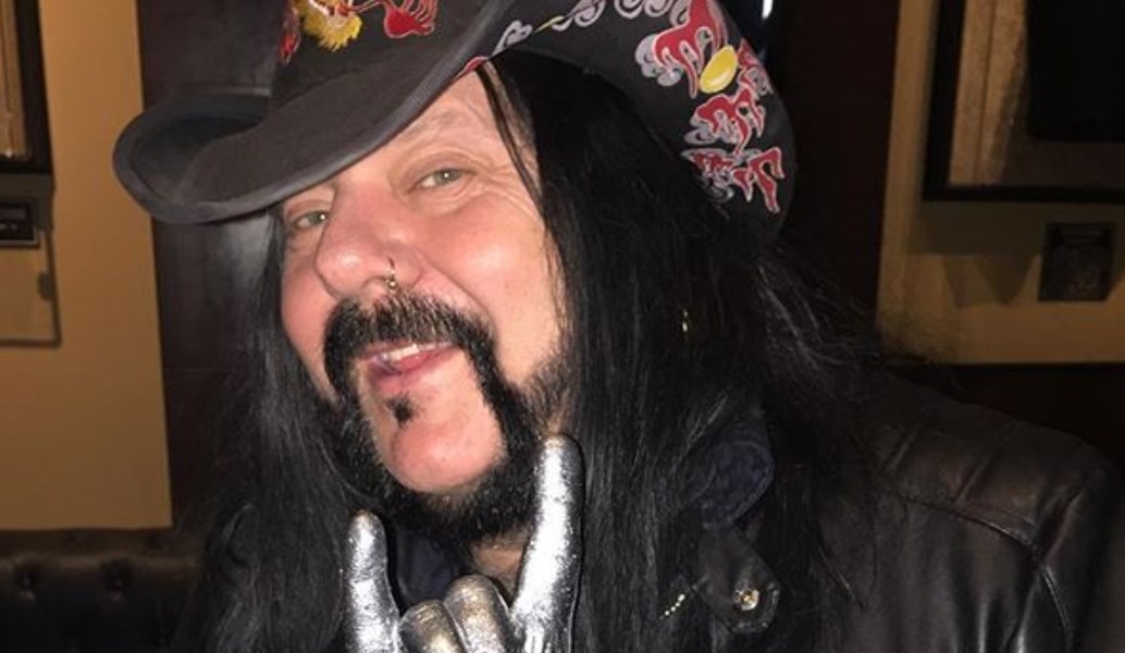 Πέθανε ο ιδρυτής των Pantera, Vinnie Paul | Pagenews.gr Πέθανε ο ιδρυτής των Pantera, Vinnie Paul | Pagenews.gr