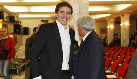Σωκράτης Κόκκαλης: Η ανακοίνωση της Intralot για τον θάνατό του (pic) | Pagenews.gr Σωκράτης Κόκκαλης: Η ανακοίνωση της Intralot για τον θάνατό του (pic) | Pagenews.gr