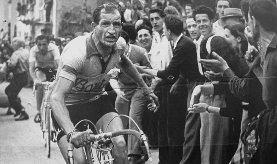 Gino Bartali: Ο Ιταλός ήρωας ποδηλάτης που τιμά με doodle η Google | Pagenews.gr Gino Bartali: Ο Ιταλός ήρωας ποδηλάτης που τιμά με doodle η Google | Pagenews.gr