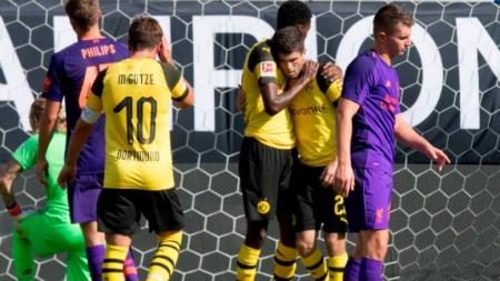Liverpool – Dortmund 1-3: Τα στιγμιότυπα του σπουδαίου φιλικού (vid) | Pagenews.gr Liverpool – Dortmund 1-3: Τα στιγμιότυπα του σπουδαίου φιλικού (vid) | Pagenews.gr