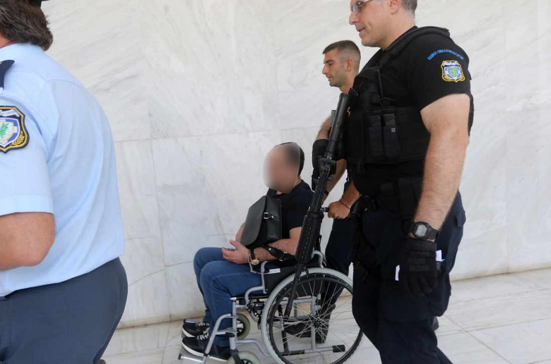 Διακόπηκε η δίκη για την έκδοση του Σουσανασβίλι (pics) | Pagenews.gr Διακόπηκε η δίκη για την έκδοση του Σουσανασβίλι (pics) | Pagenews.gr