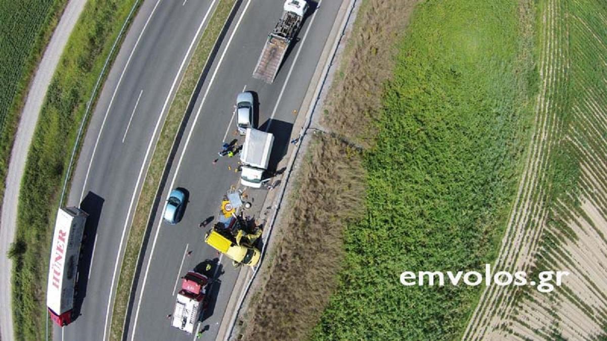 Σοκάρουν οι εικόνες από την καραμπόλα στην Εγνατία οδό (pics&vid) | Pagenews.gr Σοκάρουν οι εικόνες από την καραμπόλα στην Εγνατία οδό (pics&vid) | Pagenews.gr