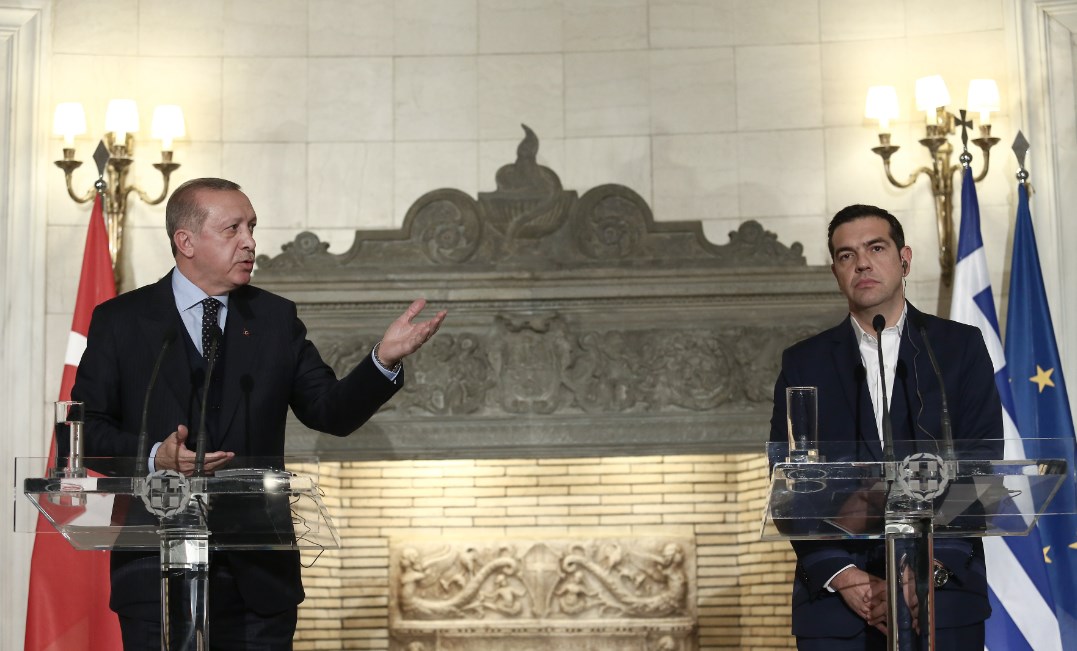 Τέλος η συνάντηση Τσίπρα – Ερντογάν: Ο Τούρκος πρόεδρος έδιωξε τους δημοσιογράφους | Pagenews.gr Τέλος η συνάντηση Τσίπρα – Ερντογάν: Ο Τούρκος πρόεδρος έδιωξε τους δημοσιογράφους | Pagenews.gr