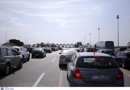 Θεσσαλονίκη: Επιστρέφουν σταδιακά στην πόλη χιλιάδες αδειούχοι (pics) | Pagenews.gr Θεσσαλονίκη: Επιστρέφουν σταδιακά στην πόλη χιλιάδες αδειούχοι (pics) | Pagenews.gr