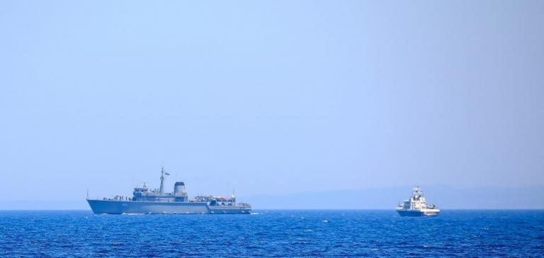 Αιγαίο: «Ναυμαχίες» με τράτες ανάμεσα σε Έλληνες και Τούρκους ψαράδες
