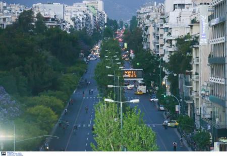 Πεντάχρονος περιφερόταν μόνος του τα ξημερώματα στην Λεωφόρο Αλεξάνδρας | Pagenews.gr Πεντάχρονος περιφερόταν μόνος του τα ξημερώματα στην Λεωφόρο Αλεξάνδρας | Pagenews.gr