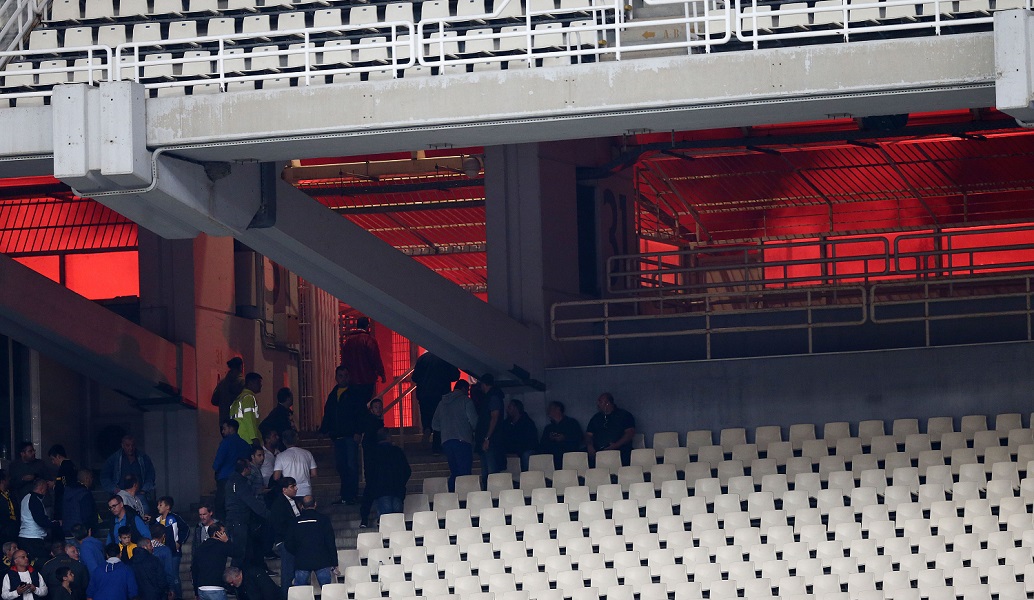 Δεν φταίει ο (κάθε) Μπακασέτας για τον αλήτη με τις μολότοφ