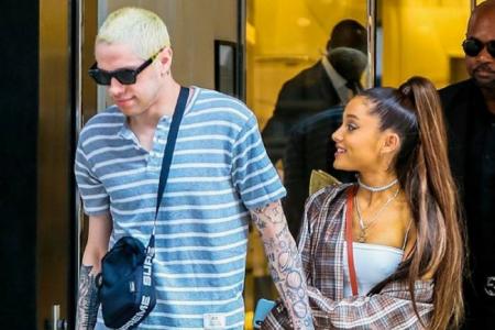 Ariana Grande: Τίτλοι τέλους στη σχέση της με Πιτ Ντέιβιντσον | Pagenews.gr Ariana Grande: Τίτλοι τέλους στη σχέση της με Πιτ Ντέιβιντσον | Pagenews.gr