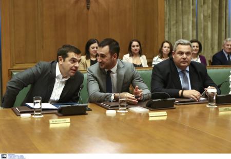 Υπουργικό συμβούλιο: Τα μηνύματα Τσίπρα, η ένταση Κοτζιά – Καμμένου και η έκτακτη σύσκεψη με φόντο το Σκοπιανό | Pagenews.gr Υπουργικό συμβούλιο: Τα μηνύματα Τσίπρα, η ένταση Κοτζιά – Καμμένου και η έκτακτη σύσκεψη με φόντο το Σκοπιανό | Pagenews.gr