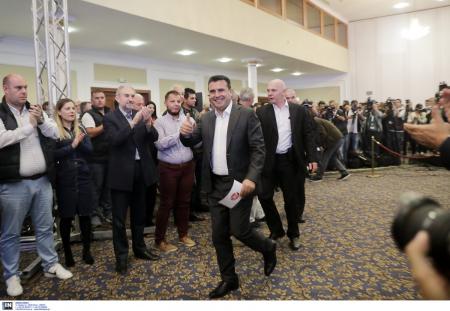 Σκοπιανό: Ο Ζάεφ μια ανάσα από τη συνταγματική αναθεώρηση – «Βρίσκει» τους 80 βουλευτές που χρειάζεται | Pagenews.gr Σκοπιανό: Ο Ζάεφ μια ανάσα από τη συνταγματική αναθεώρηση – «Βρίσκει» τους 80 βουλευτές που χρειάζεται | Pagenews.gr