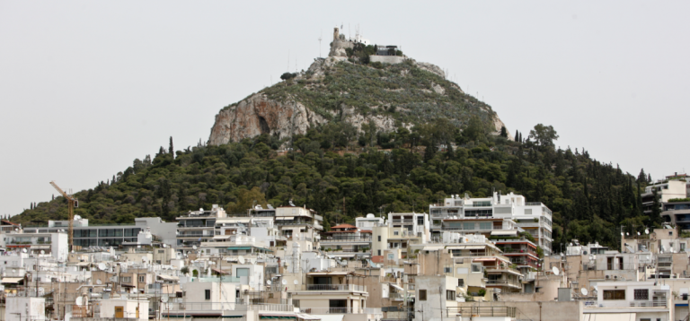 ΕΝΦΙΑ μειώσεις: Έρχεται έκπτωση στον φόρο έως και 50% – Ποιοι θα ωφεληθούν