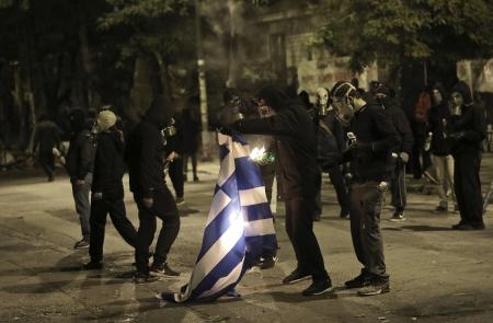 Πολυτεχνείο τώρα: Σε «πεδίο μάχης» μετατράπηκαν τα Εξάρχεια | Pagenews.gr Πολυτεχνείο τώρα: Σε «πεδίο μάχης» μετατράπηκαν τα Εξάρχεια | Pagenews.gr
