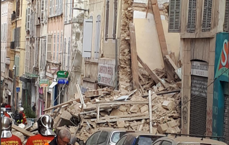 Κατάρρευση κτιρίων στη Μασσαλία: Στους έξι οι νεκροί | Pagenews.gr Κατάρρευση κτιρίων στη Μασσαλία: Στους έξι οι νεκροί | Pagenews.gr