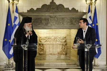 De Standaard: Οι Έλληνες κληρικοί δεν θα είναι στο εξής δημόσιοι υπάλληλοι | Pagenews.gr De Standaard: Οι Έλληνες κληρικοί δεν θα είναι στο εξής δημόσιοι υπάλληλοι | Pagenews.gr