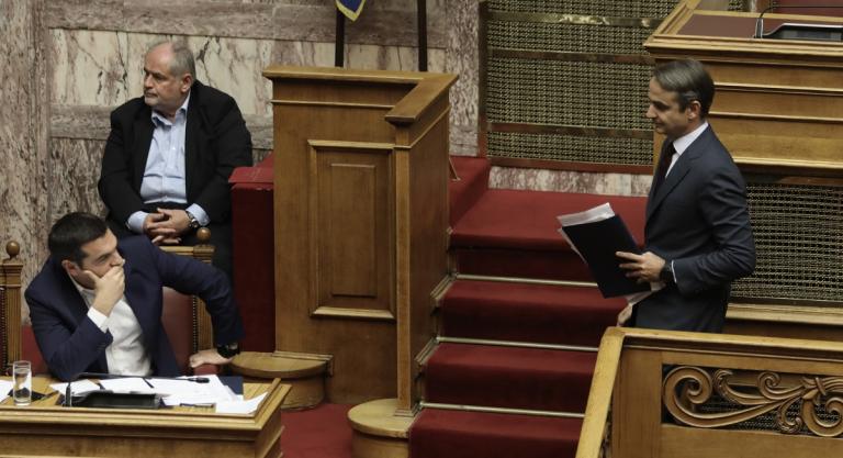 Ανομία στα Πανεπιστήμια: Συζήτηση Τσίπρα – Μητσοτάκη στη Βουλή (vid)