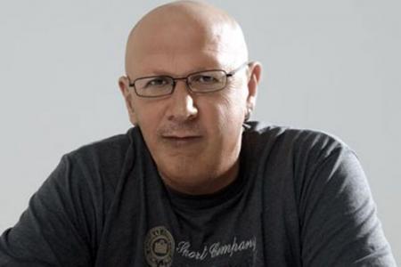 Λάκης Παπαδόπουλος: «Ο Λάκης με τα ψηλά ρεβέρ» | Pagenews.gr Λάκης Παπαδόπουλος: «Ο Λάκης με τα ψηλά ρεβέρ» | Pagenews.gr