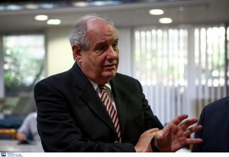 Βουλή: Επεισόδιο μεταξύ Καμμένου και Κουίκ – «Είσαι τομάρι» | Pagenews.gr Βουλή: Επεισόδιο μεταξύ Καμμένου και Κουίκ – «Είσαι τομάρι» | Pagenews.gr