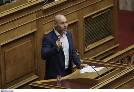 Ποτάμι για Αμυρά: Έλεγε «εγώ δεν είμαι Δανέλλης» και ορκιζόταν ότι δεν θα φύγει | Pagenews.gr Ποτάμι για Αμυρά: Έλεγε «εγώ δεν είμαι Δανέλλης» και ορκιζόταν ότι δεν θα φύγει | Pagenews.gr