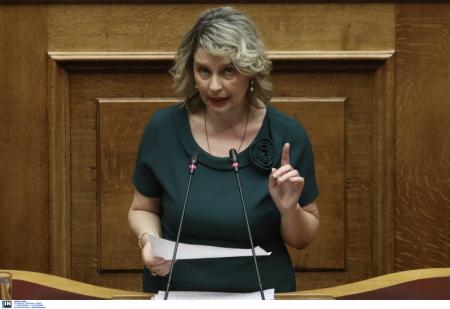 Παπακώστα για Μητσοτάκη: «Θα καταθέσω αγωγή εναντίον του» (vid) | Pagenews.gr Παπακώστα για Μητσοτάκη: «Θα καταθέσω αγωγή εναντίον του» (vid) | Pagenews.gr