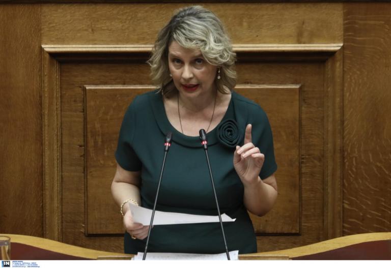 Συμφωνία των Πρεσπών: «Ναι» και από την Παπακώστα