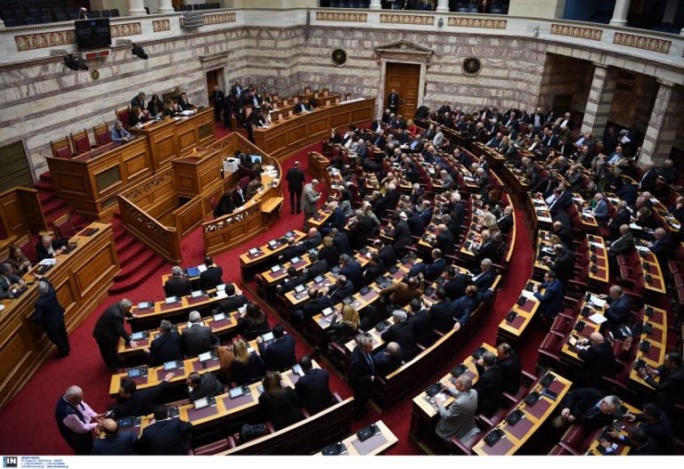 120 Δόσεις: Ψηφίζεται σήμερα στη Βουλή το νομοσχέδιο