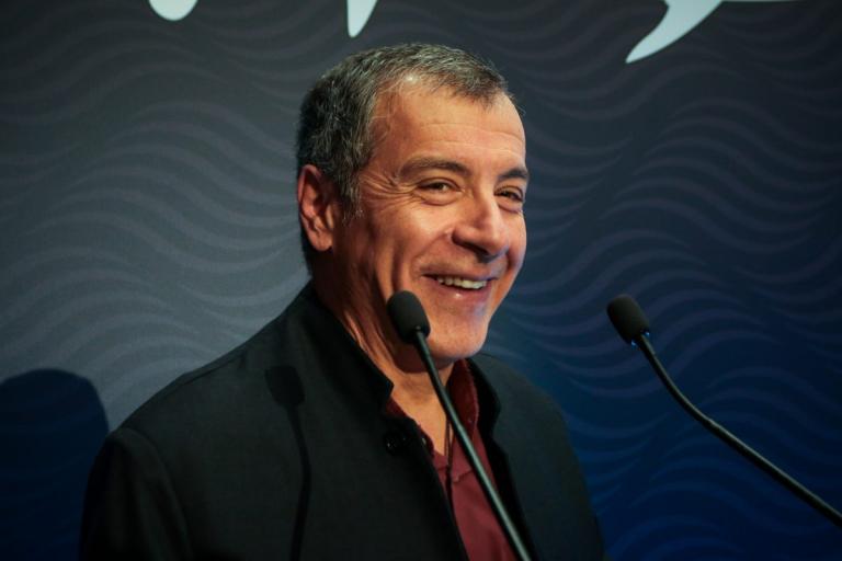 Θεοδωράκης για Συμφωνία των Πρεσπών: «Η ψήφος μας για τη Βόρεια Μακεδονία δεν είναι συγχωροχάρτι για τα λάθη του ΣΥΡΙΖΑ»
