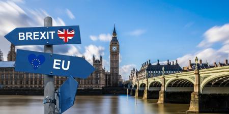 Brexit: Έως και 100.000 θέσεις εργασίας θα κινδυνεύσουν σε περίπτωση αποχώρησης χωρίς συμφωνία | Pagenews.gr Brexit: Έως και 100.000 θέσεις εργασίας θα κινδυνεύσουν σε περίπτωση αποχώρησης χωρίς συμφωνία | Pagenews.gr