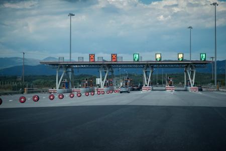 Διόδια – Αττική Οδός: Ξέσπασε «πόλεμος» για τις αυξήσεις | Pagenews.gr Διόδια – Αττική Οδός: Ξέσπασε «πόλεμος» για τις αυξήσεις | Pagenews.gr